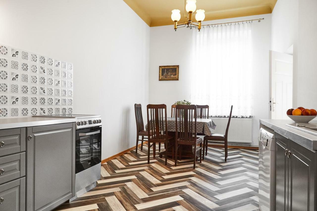 Top Location Apartments Topolowa Street 크라쿠프 외부 사진