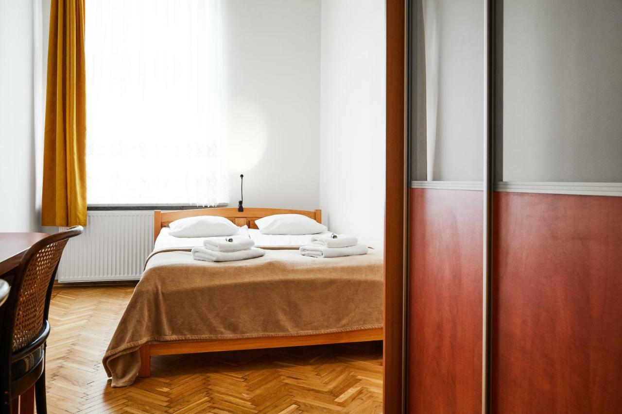 Top Location Apartments Topolowa Street 크라쿠프 외부 사진